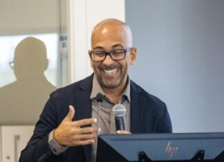 Dr. Eduardo Lugo: Escuchar las Historias Como Herramienta Contra la Pobreza Intergeneracional (Parte 2/3)